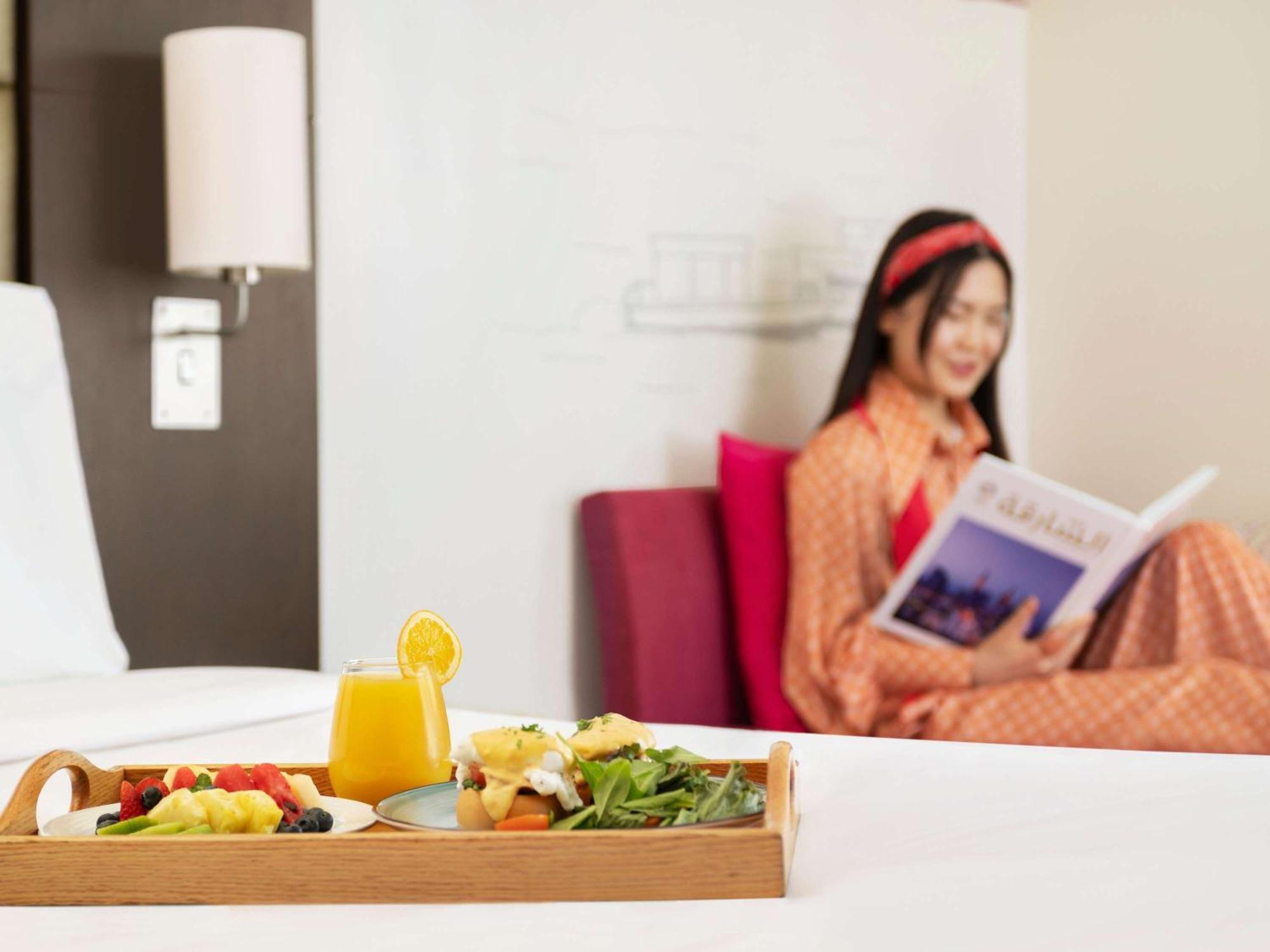 Ibis Styles Sharjah Hotel Exterior photo