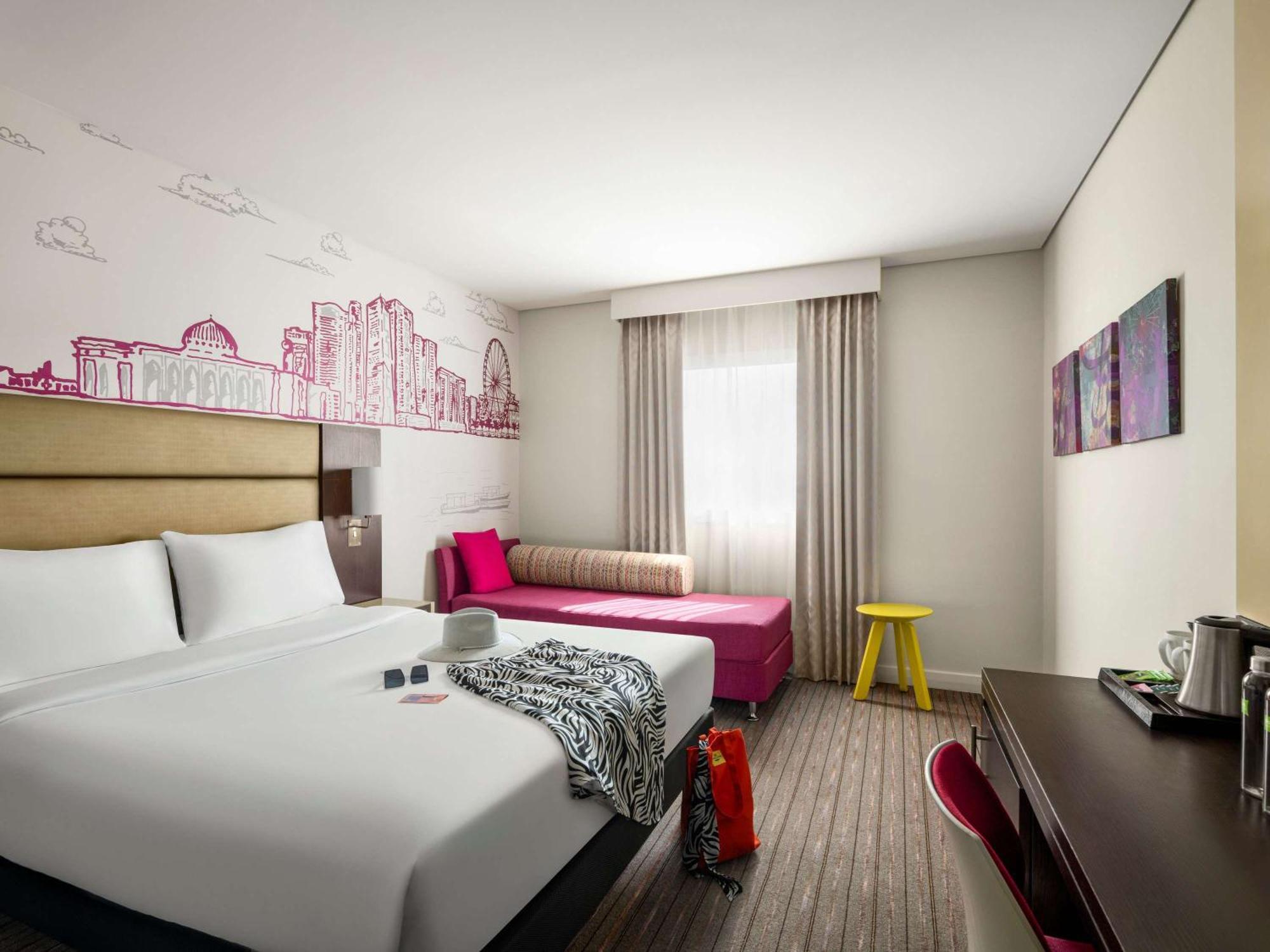 Ibis Styles Sharjah Hotel Exterior photo